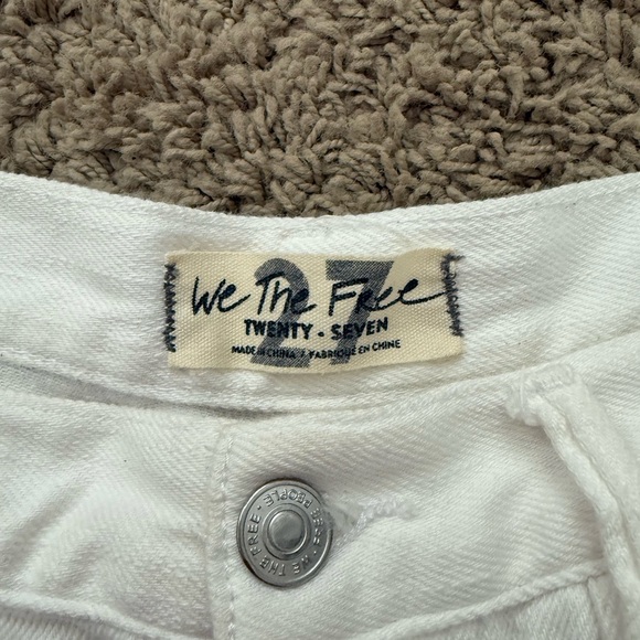 We The Free White Frayed Jean Shorts - Picture 3 of 3